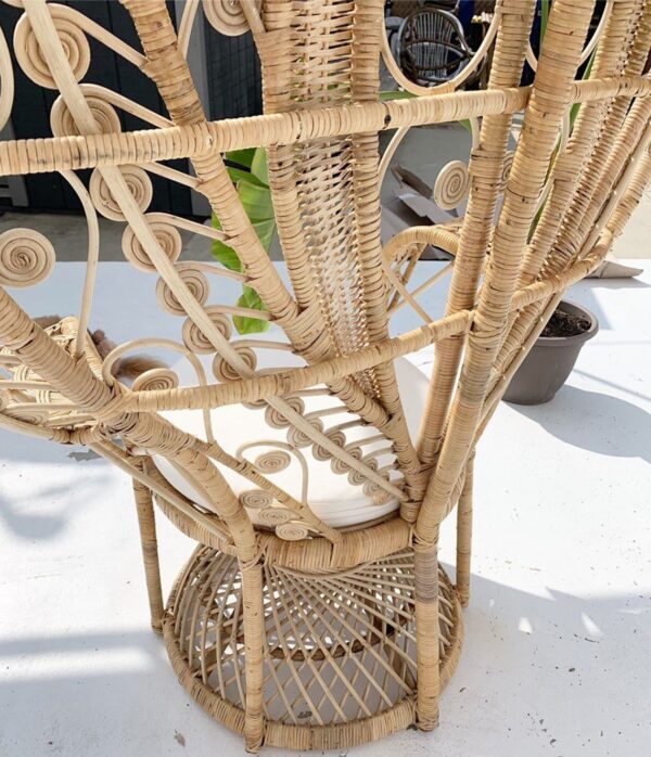 Handmade Rattan Peacock Chair - Image 3
